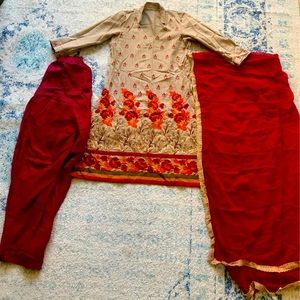 Beige red salwar kamese